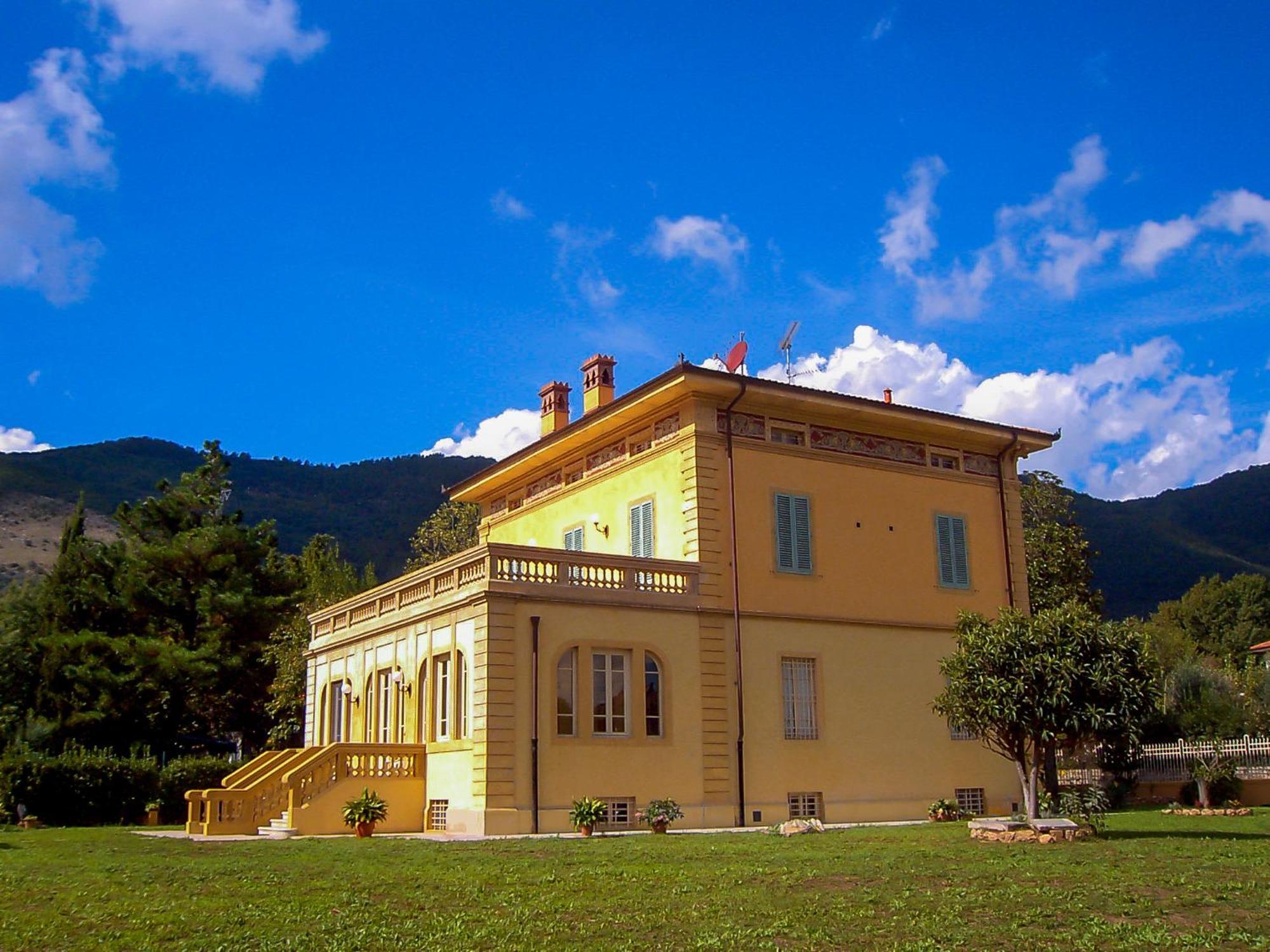 Marta Guest House Lucca Kültér fotó