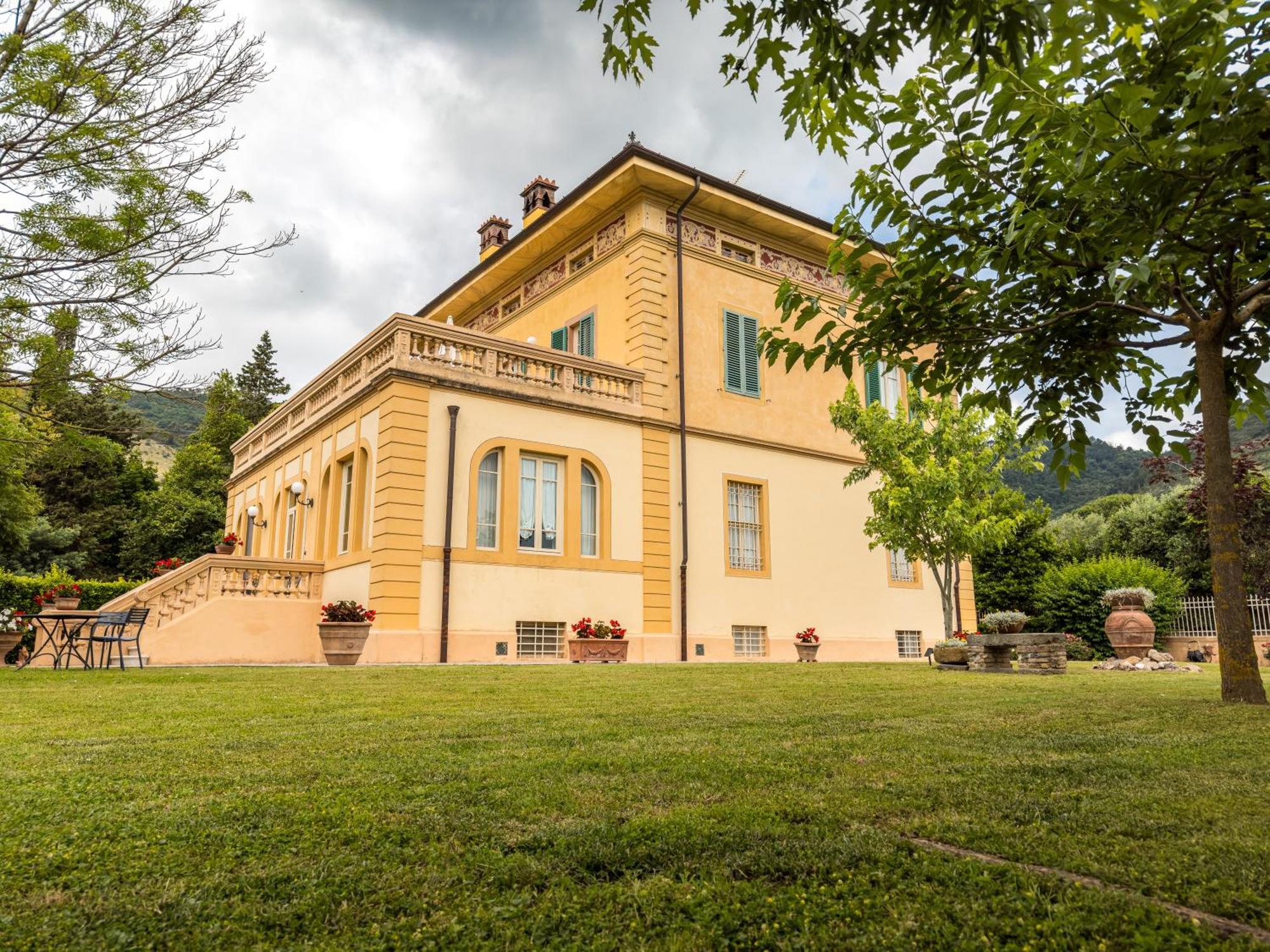 Marta Guest House Lucca Kültér fotó